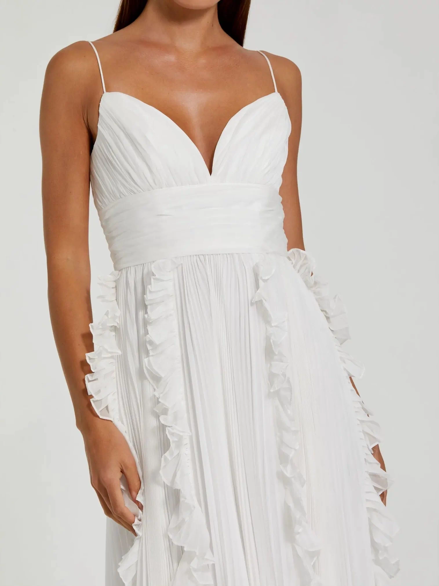 White Pleated Sleeveless Flowy Gown - Mac Duggal