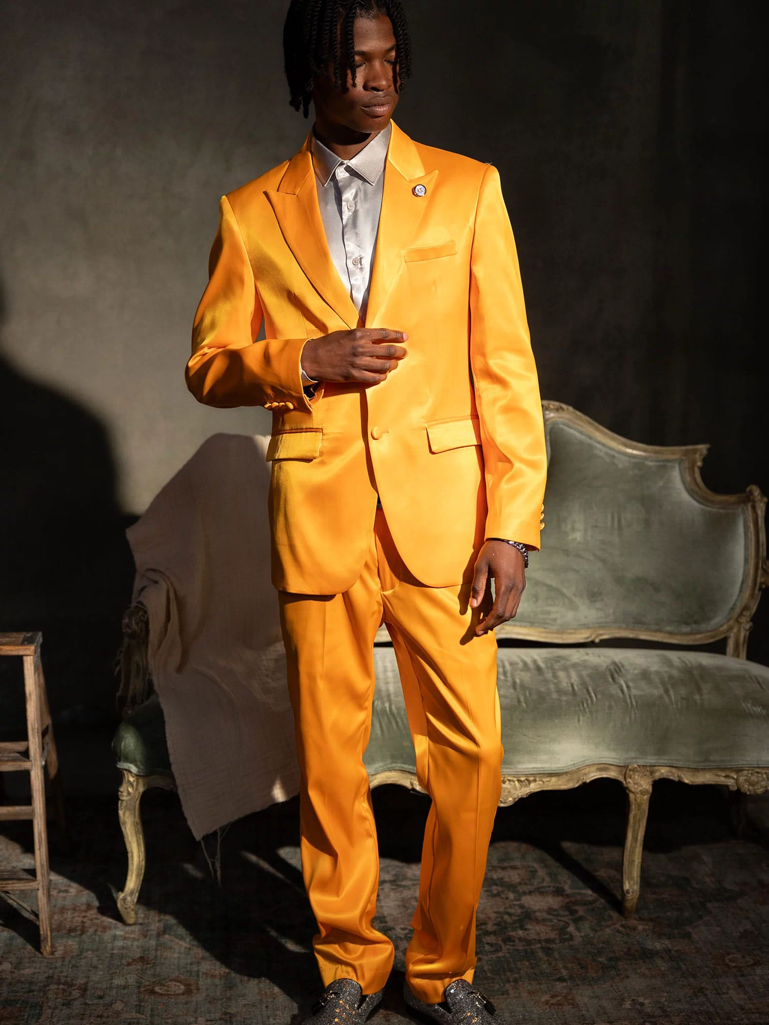 Barabas Men's Solid Color Satin Metallic Peak Lapel Blazer 6BL1010 #Color_Iceland Poppy