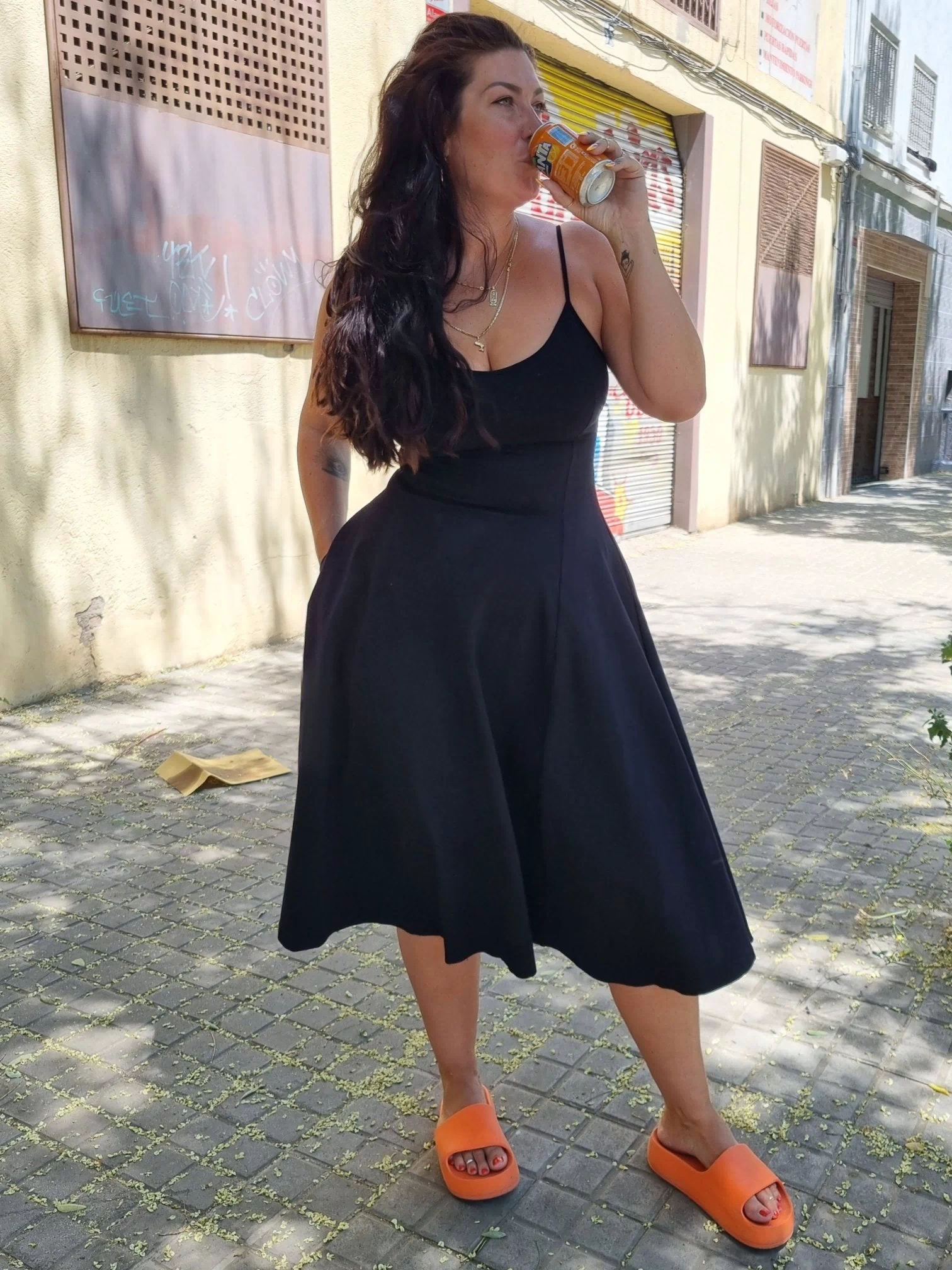 Asri Dress Midi Petite in Black