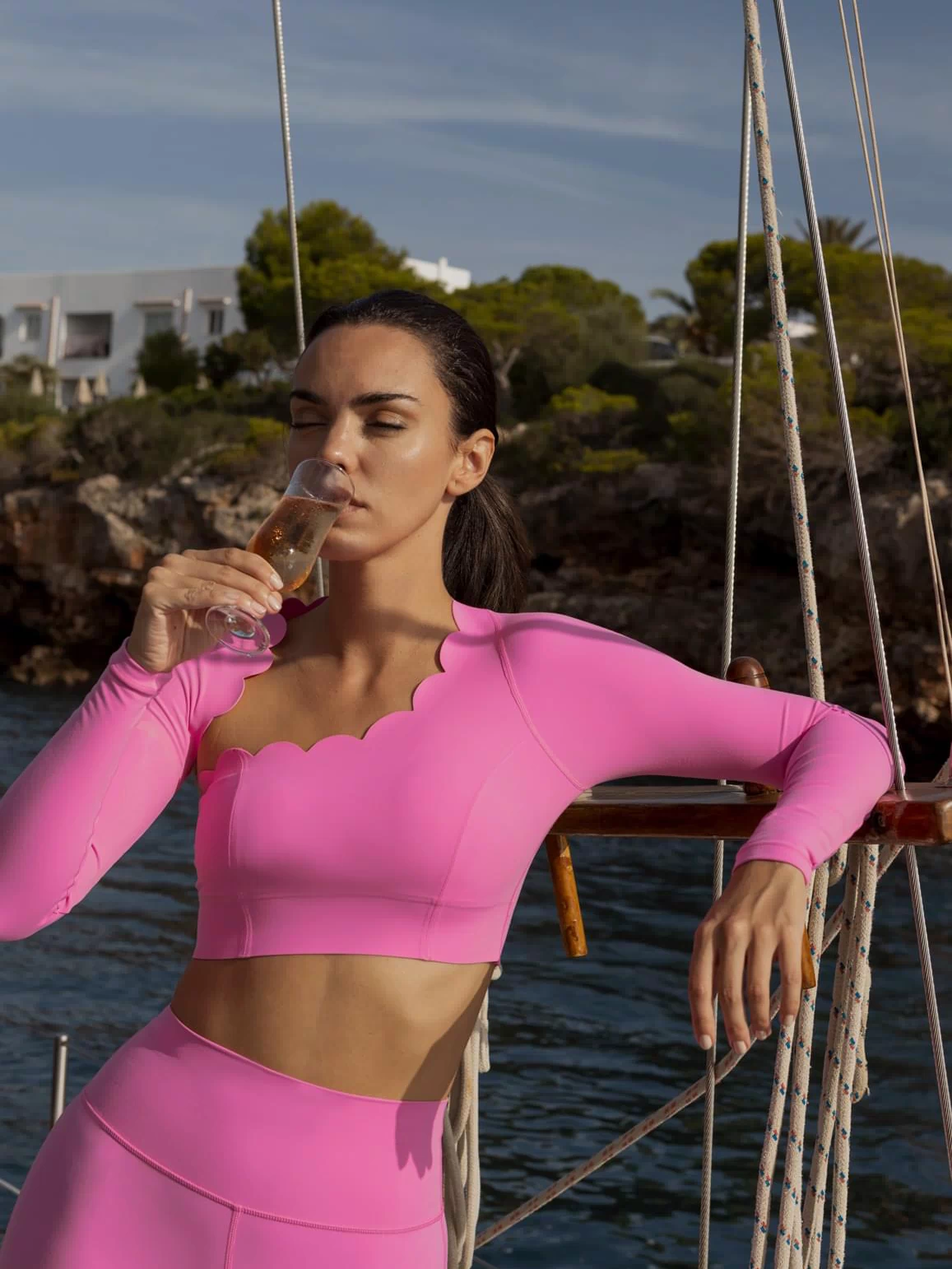 Asymmetrical Long Sleeve Crop Top - WISKIIWS317pinkhollywoodS