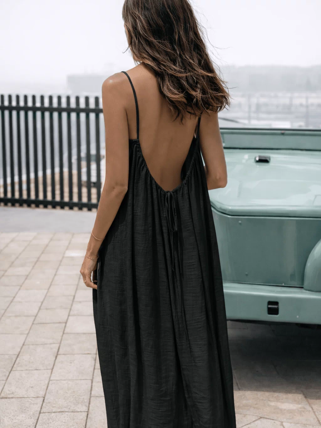 Backless Maxi Dress - Velle Noir