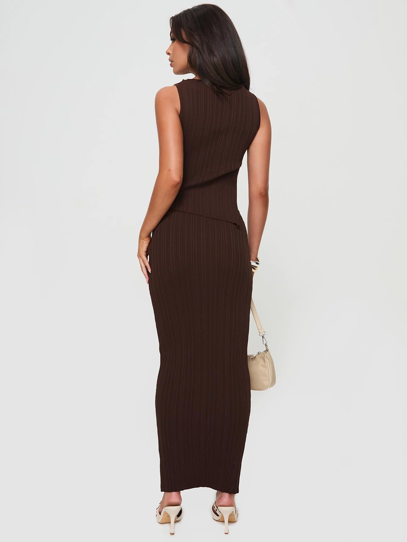 Matching set Ribbed material, high neckline, asymmetric hem, elasticated waist Good stretch, unlined