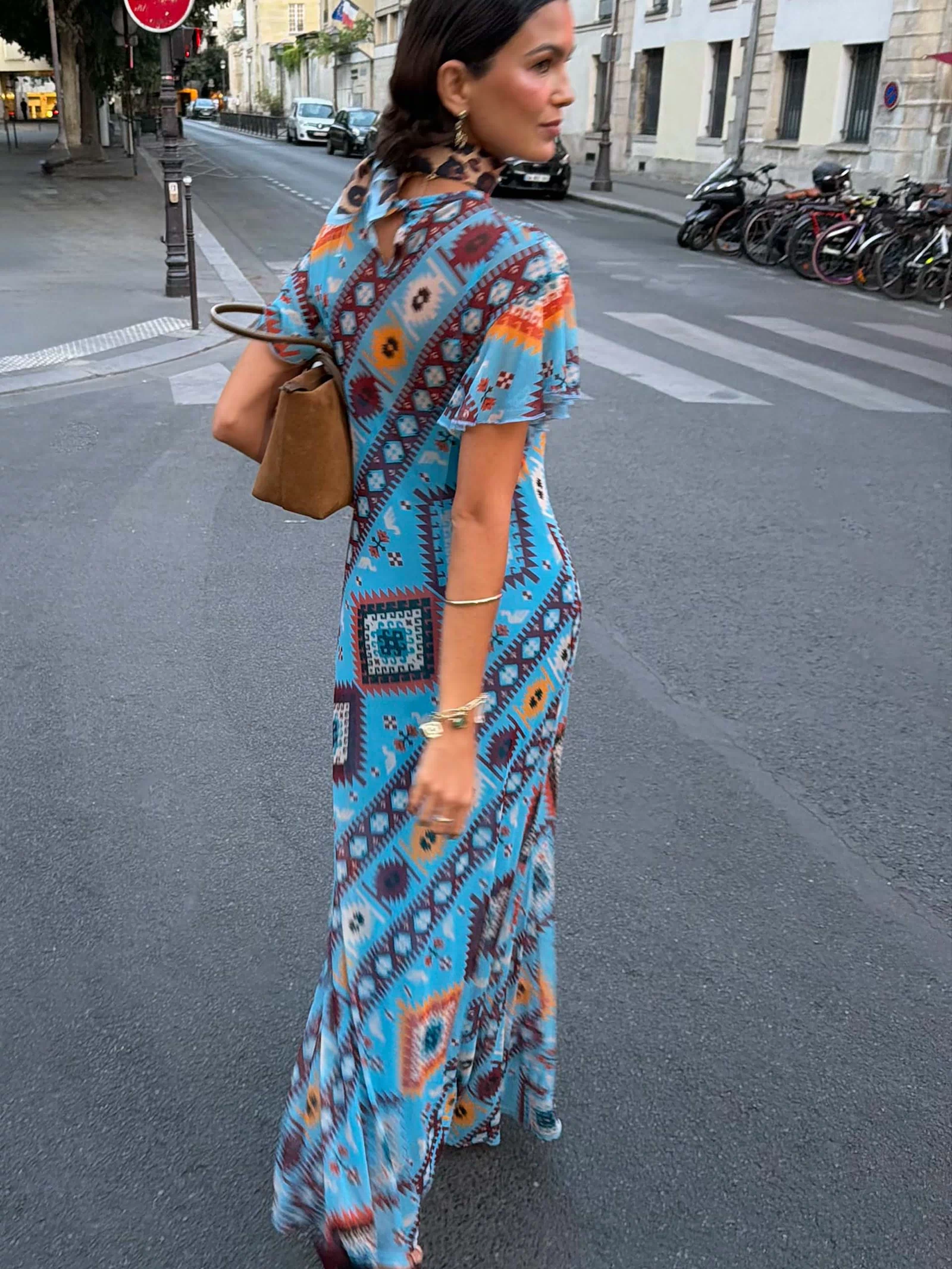 caption_Model is 5ft7” and wears UK size 10/ US 6 