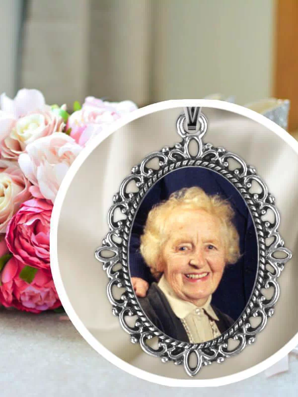 Locket with Picture Inside as Wedding Bouquet Charm Keepsake, Ireland.