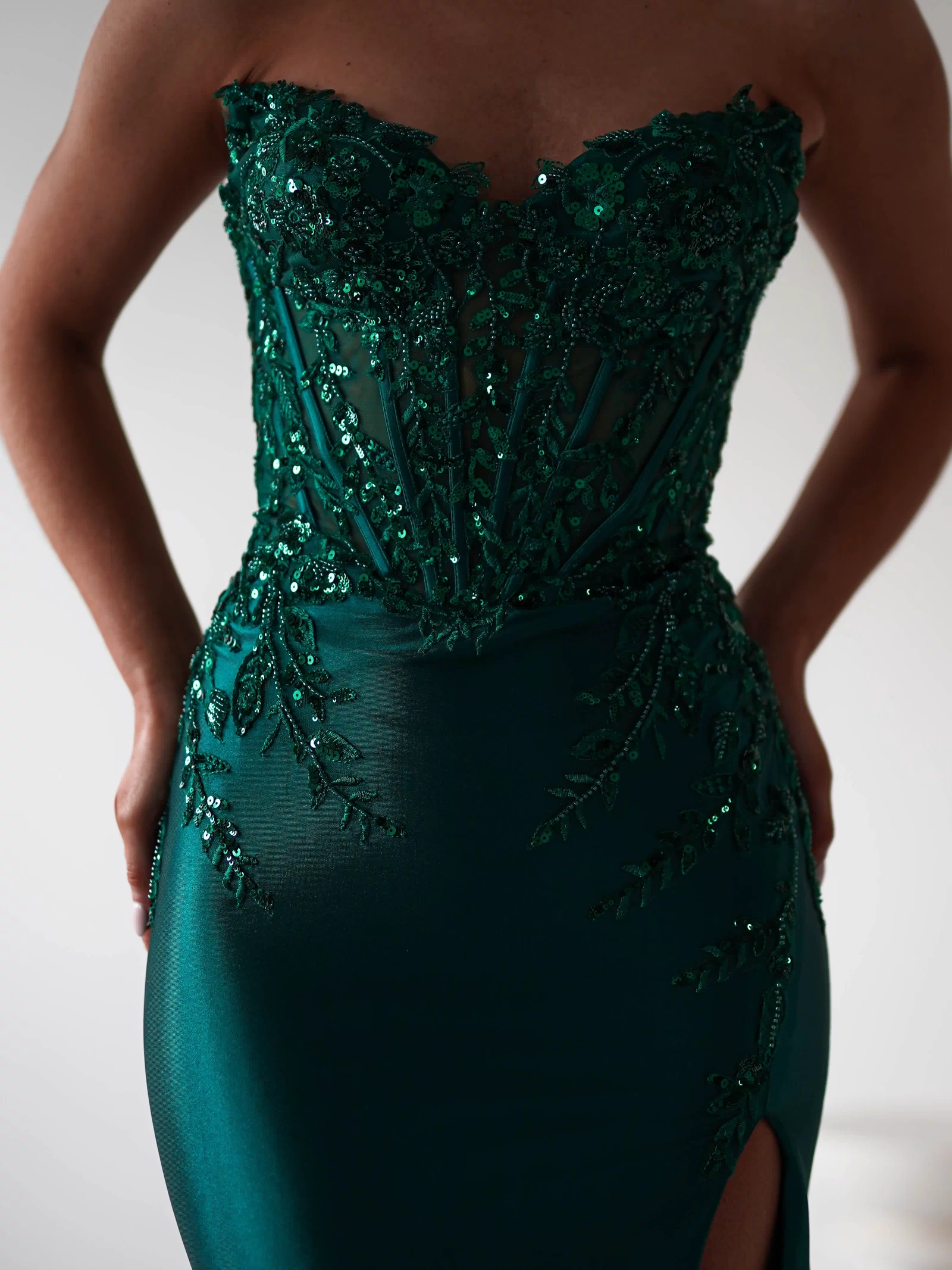 Dallas Luxe Embellished Gown | Emerald Green-Oh Hello Clothing