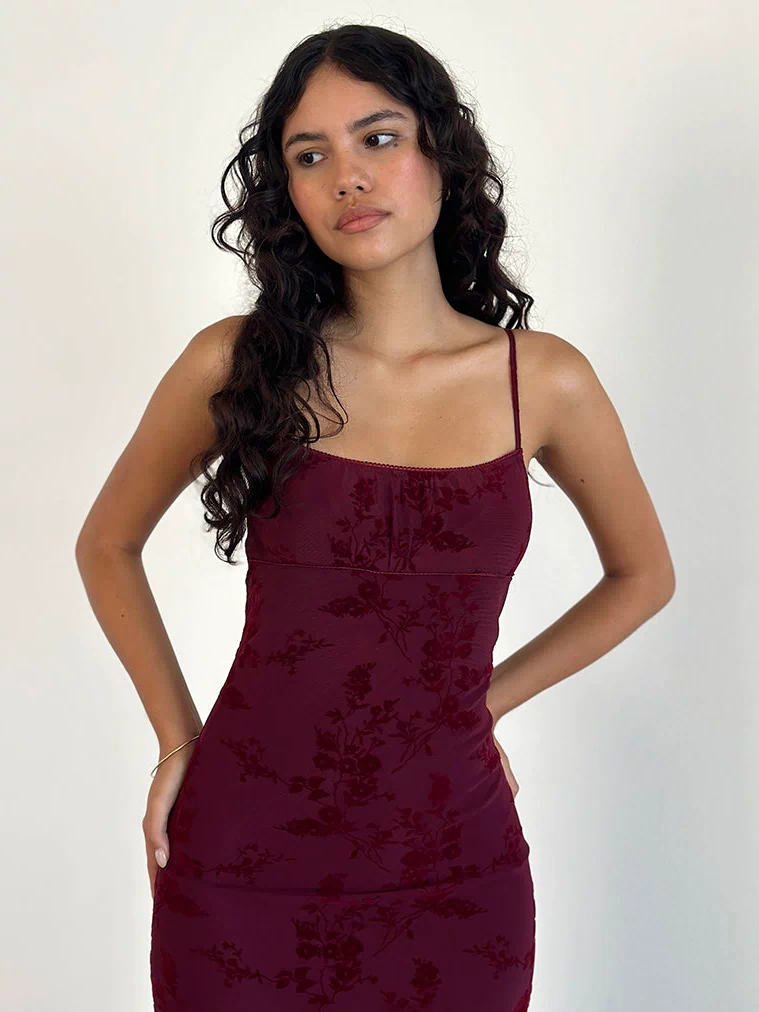 Image of Darsih Maxi Dress in Botanical Flower Maroon