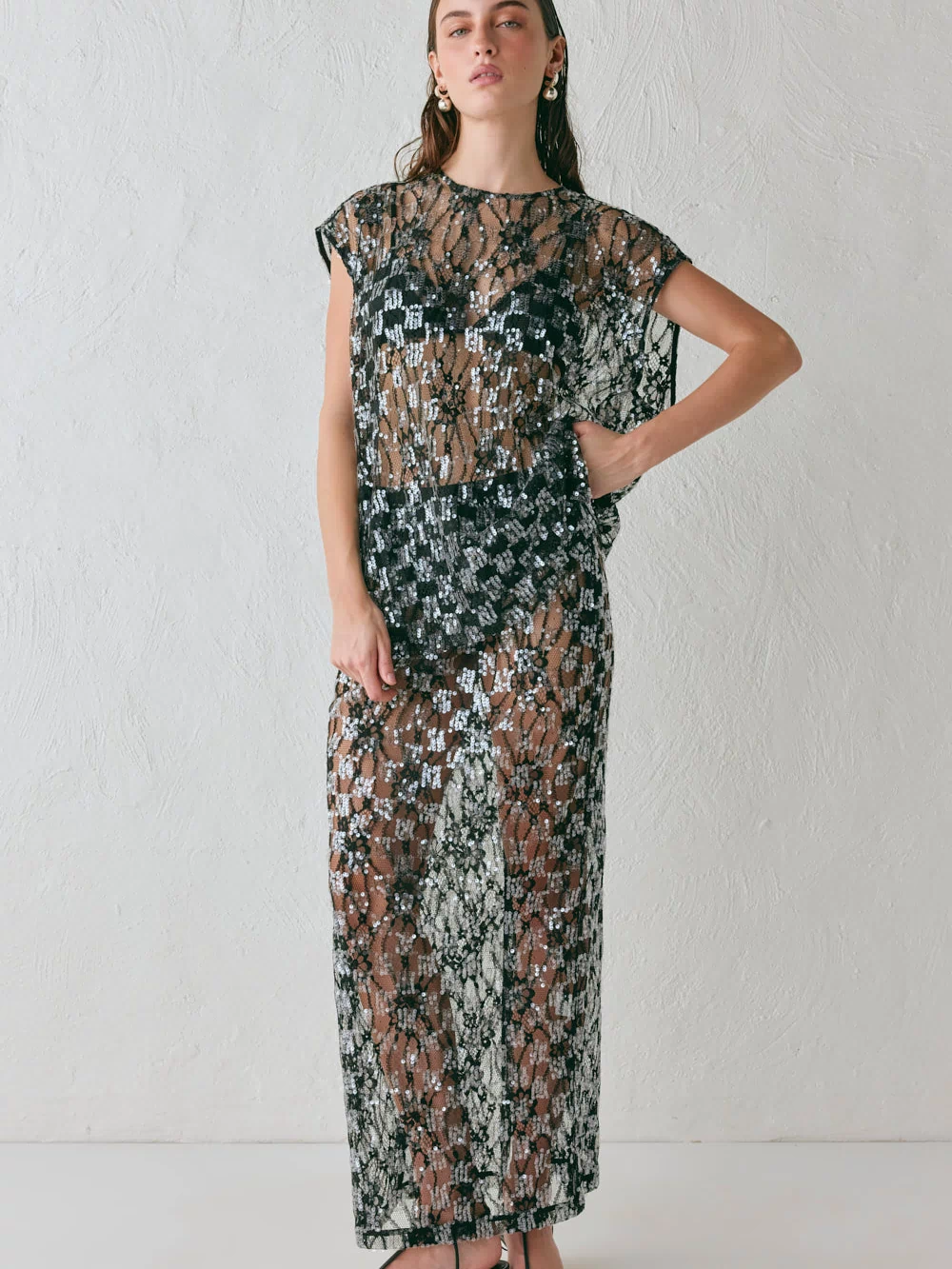 Devyn Sequin Midi Skirt Black
