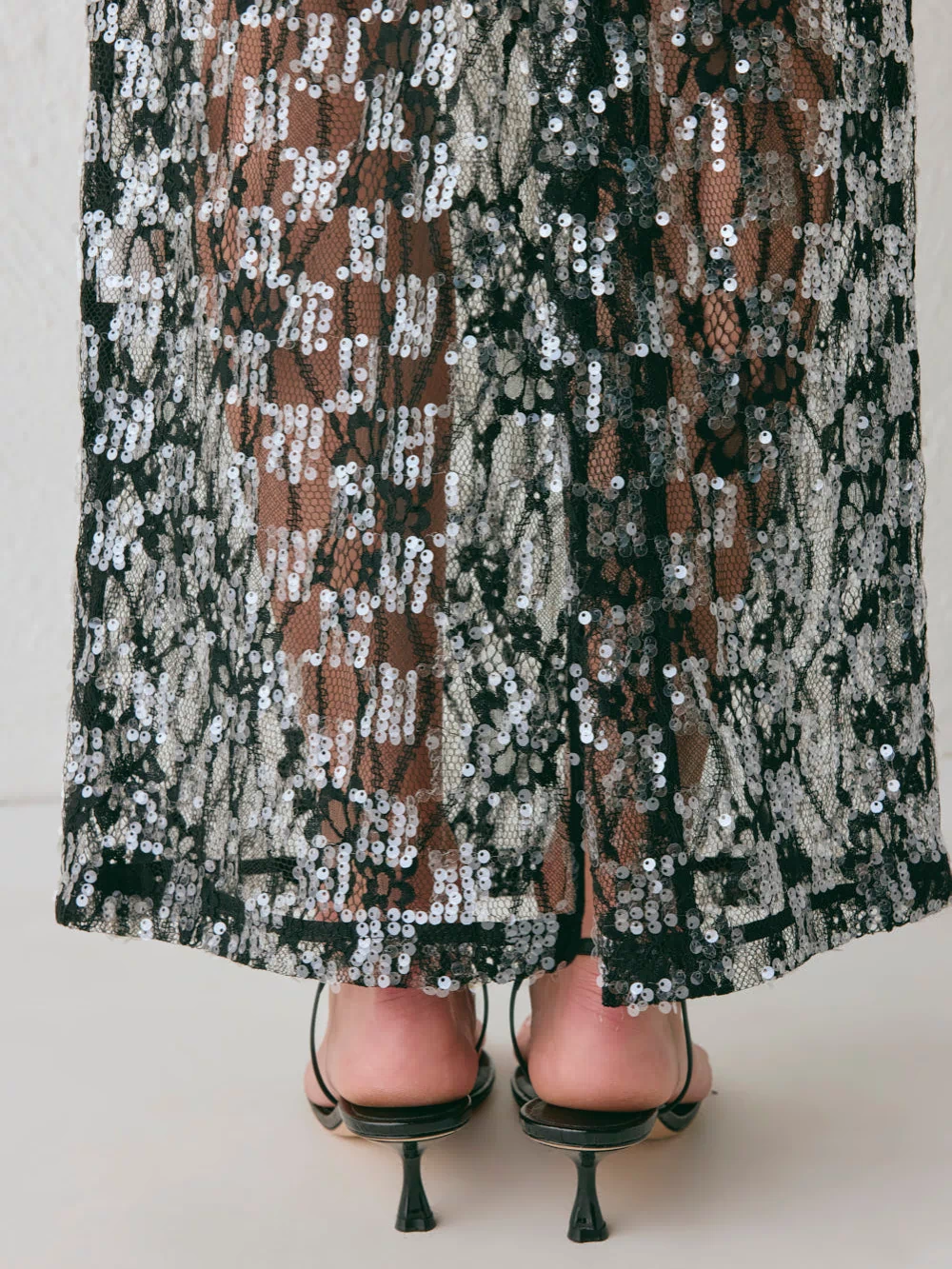 Devyn Sequin Midi Skirt Black