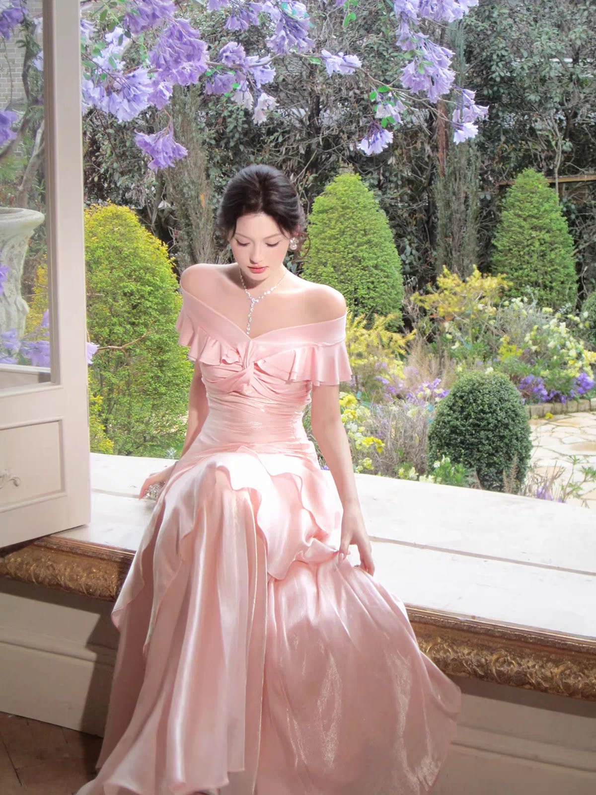 Elegant Pink Off-the-Shoulder Satin Evening Gown，Tiered Ruffle Prom Dress