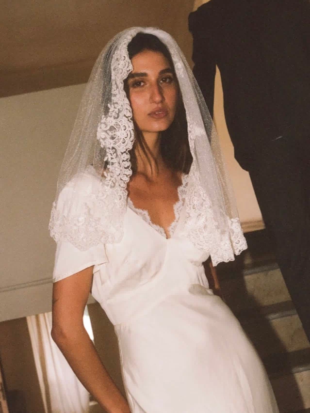 FLORENCE MINI VEIL