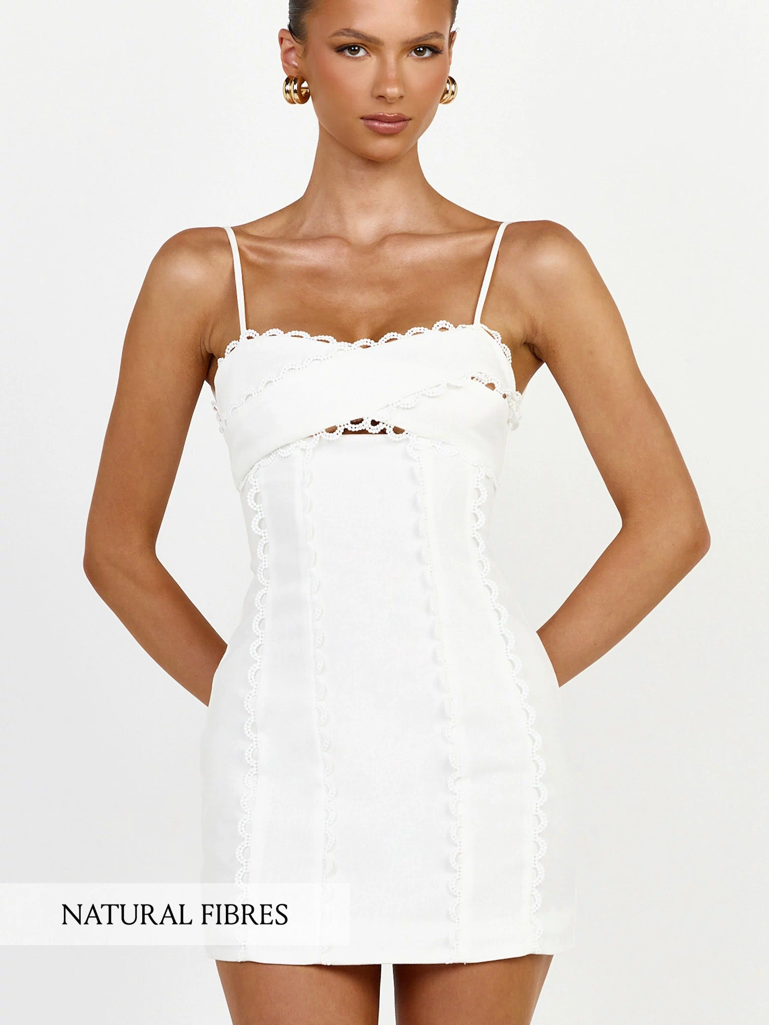 Gigi Mini Linen Blend Dress - Sweetheart Tie Back Scallop Detail Dress in Off White