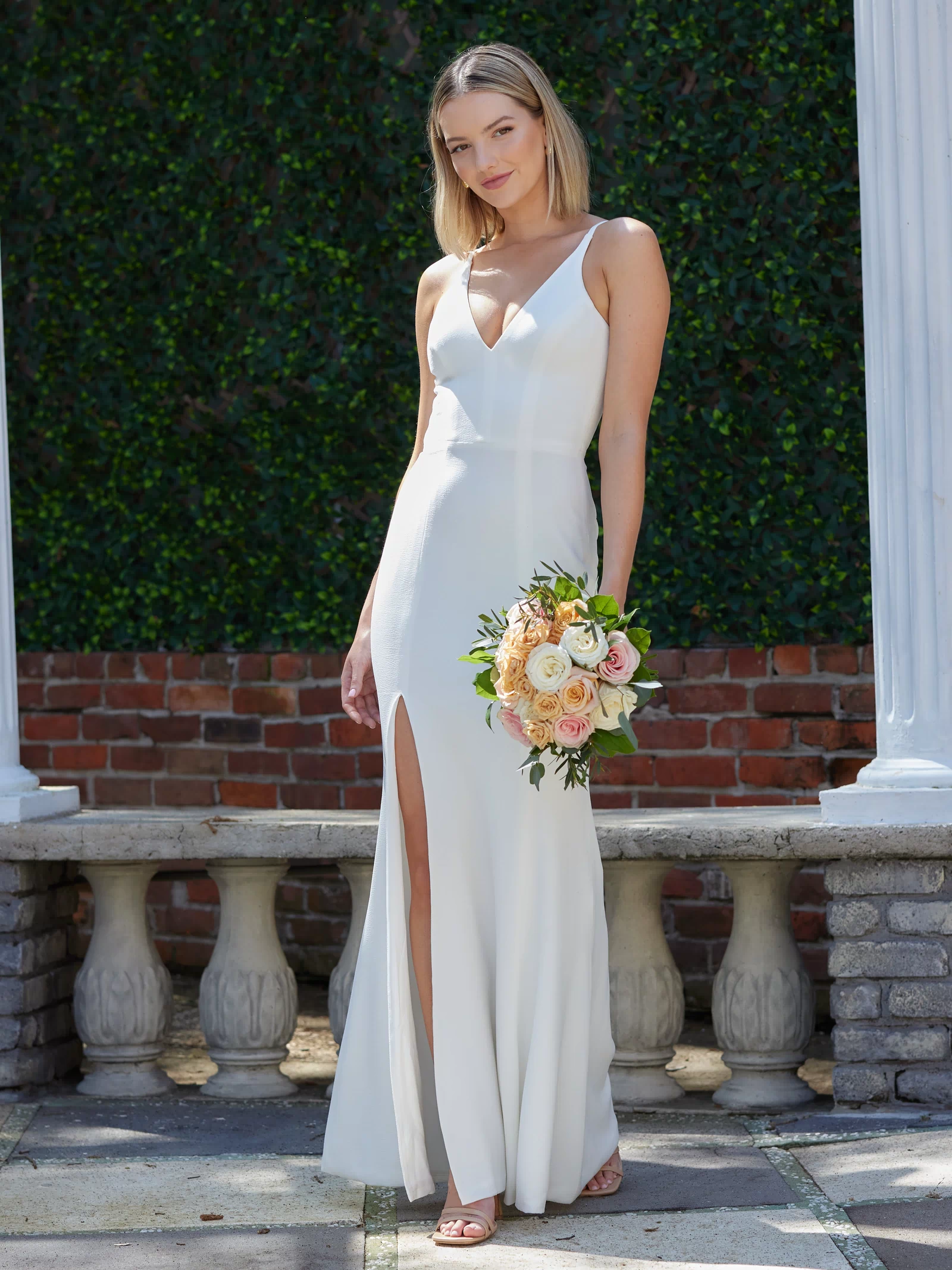 Iris Gown / OFF WHITE