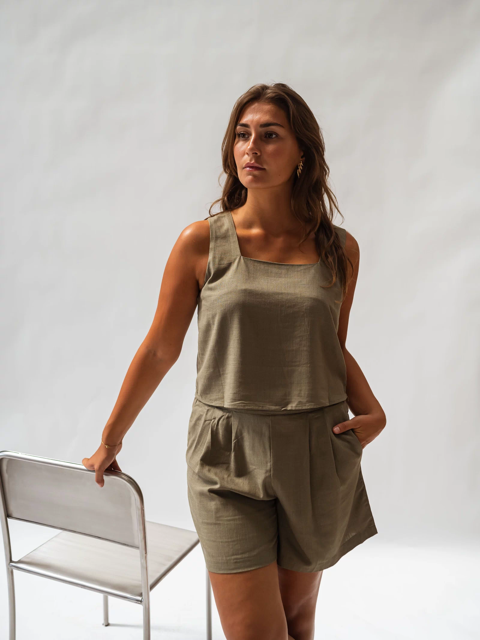 Khaki Lison Shorts elastic back waistband detail