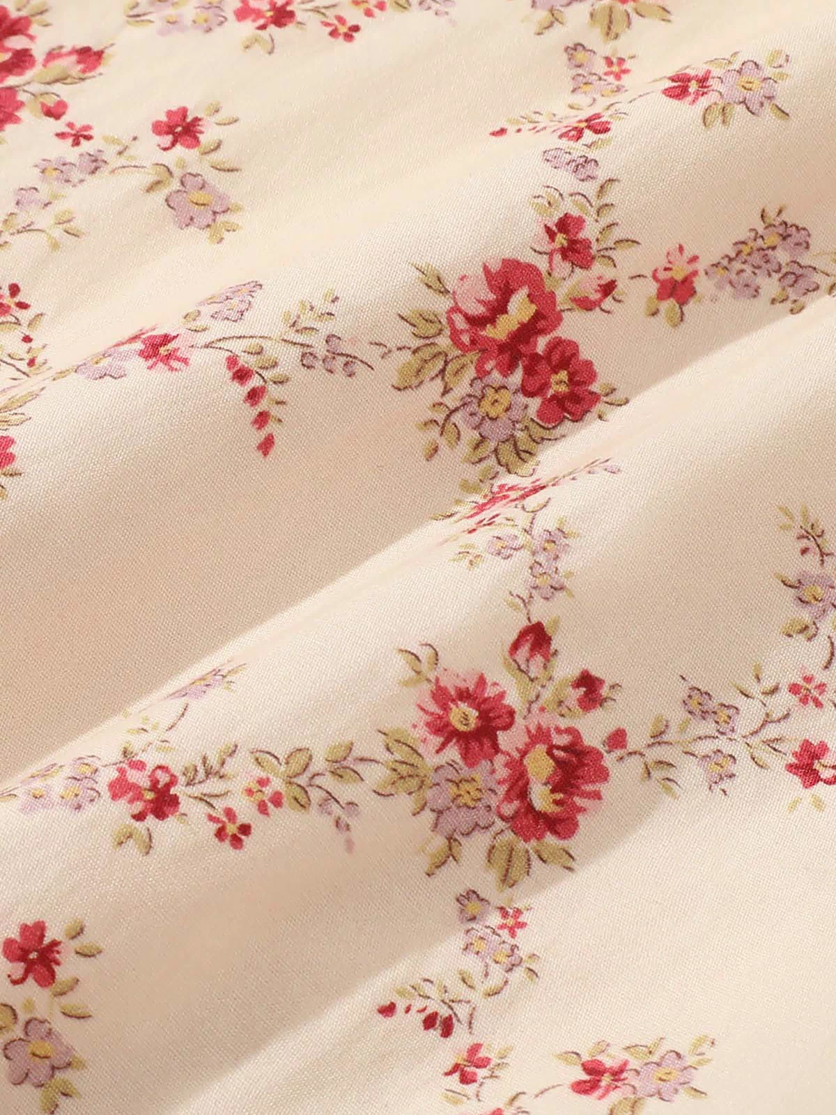 Lacemade "Red Garnet" 100% cotton fabric detail - vintage floral print