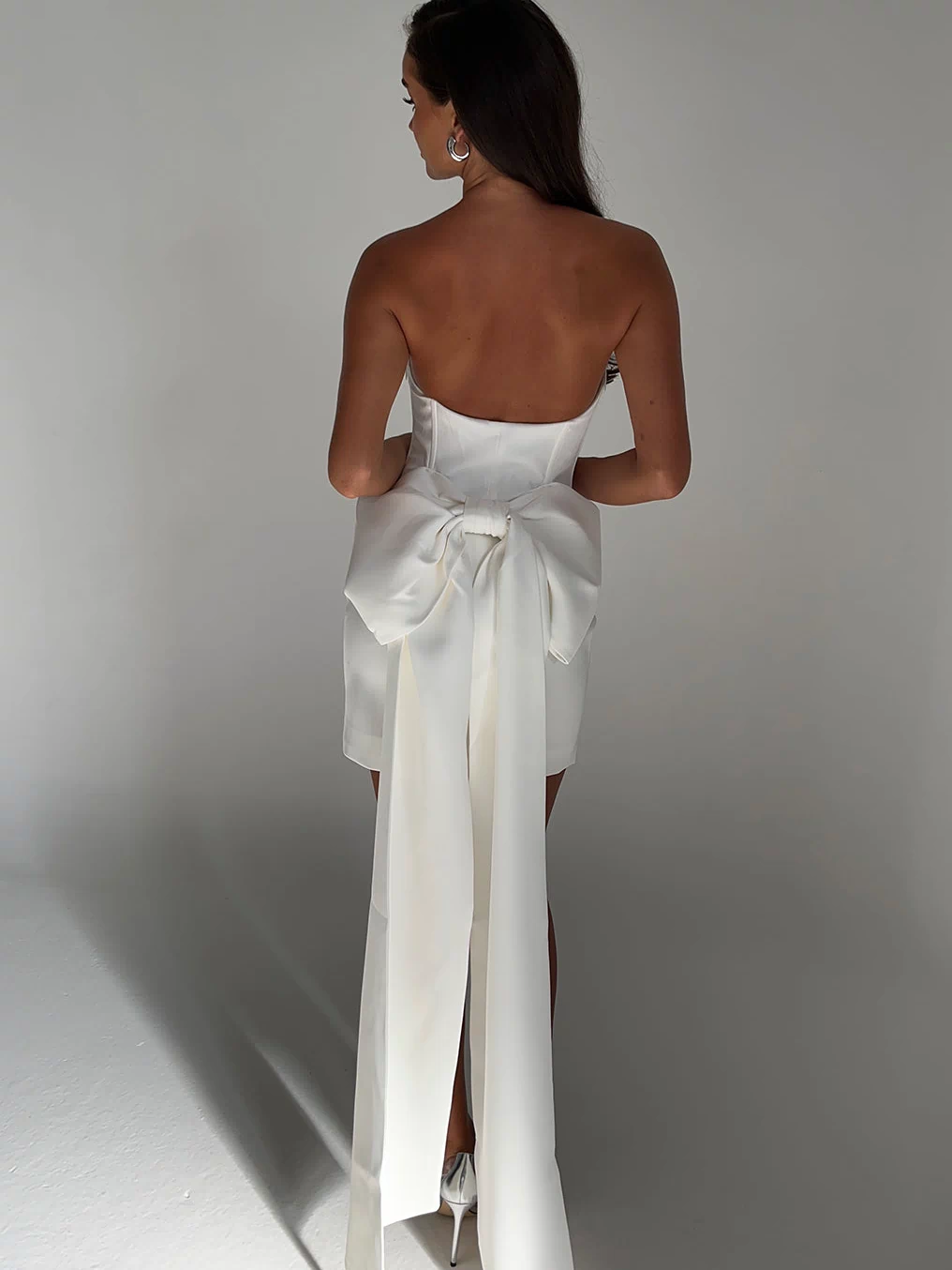 Meredith Strapless Bow Mini Dress - White