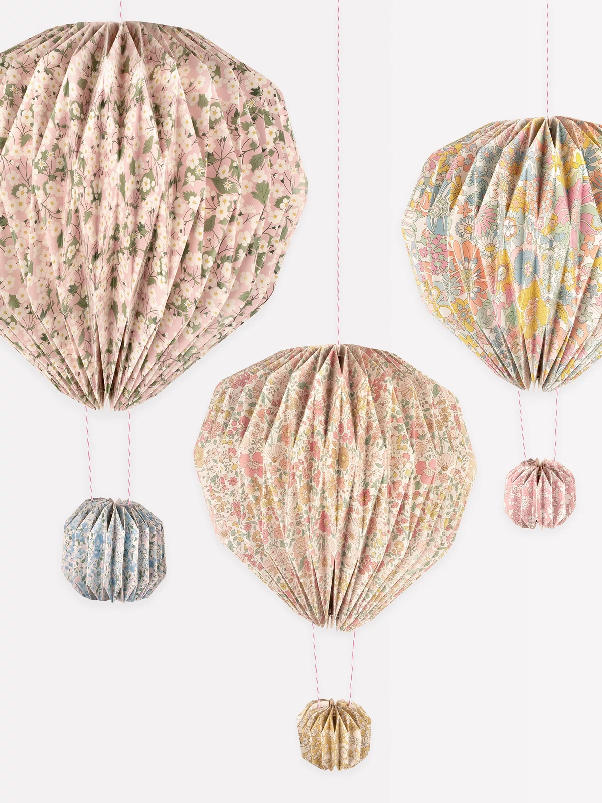Meri Meri x Liberty Origami Balloon Decorations (x 3)