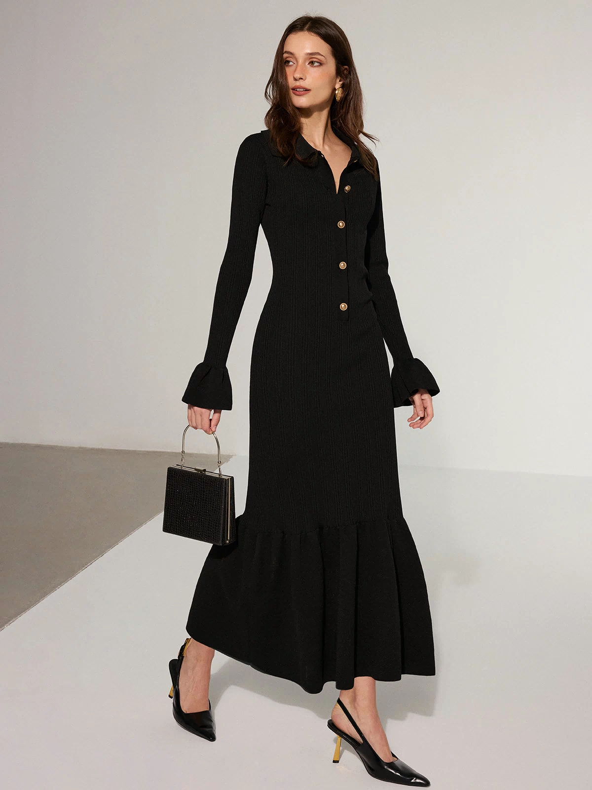 Mermaid Hem Collared Knit Maxi Dress