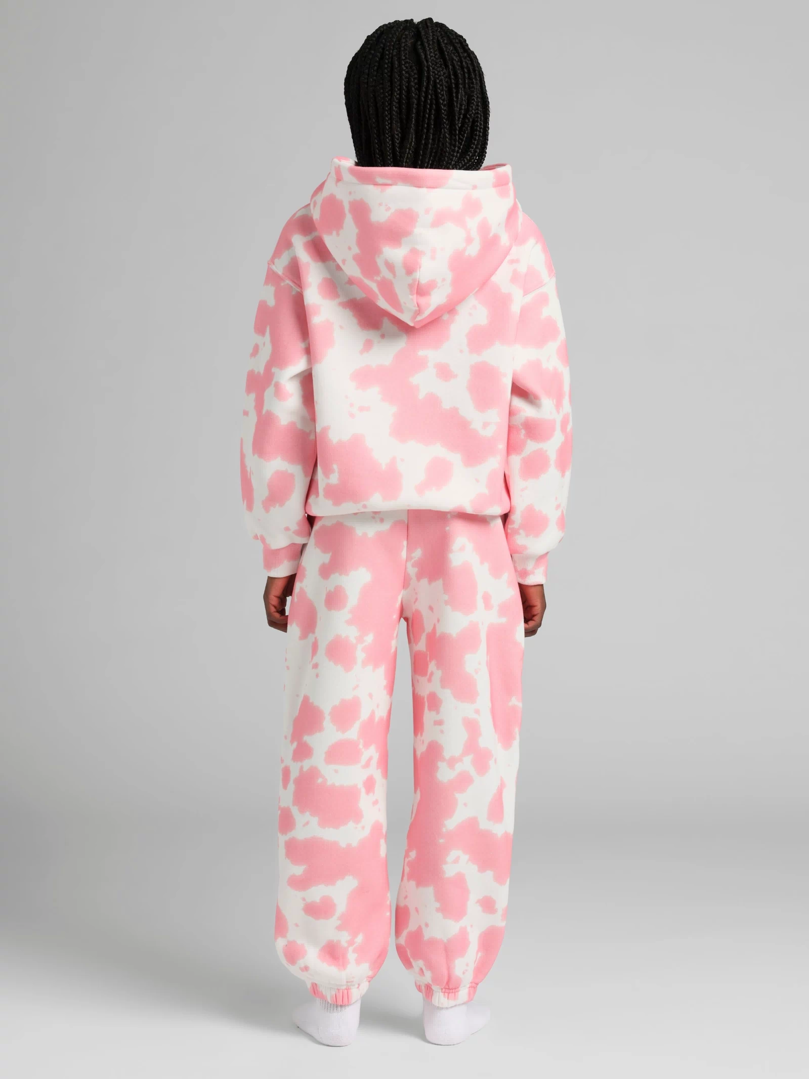 Strawberry Milk / Hattie