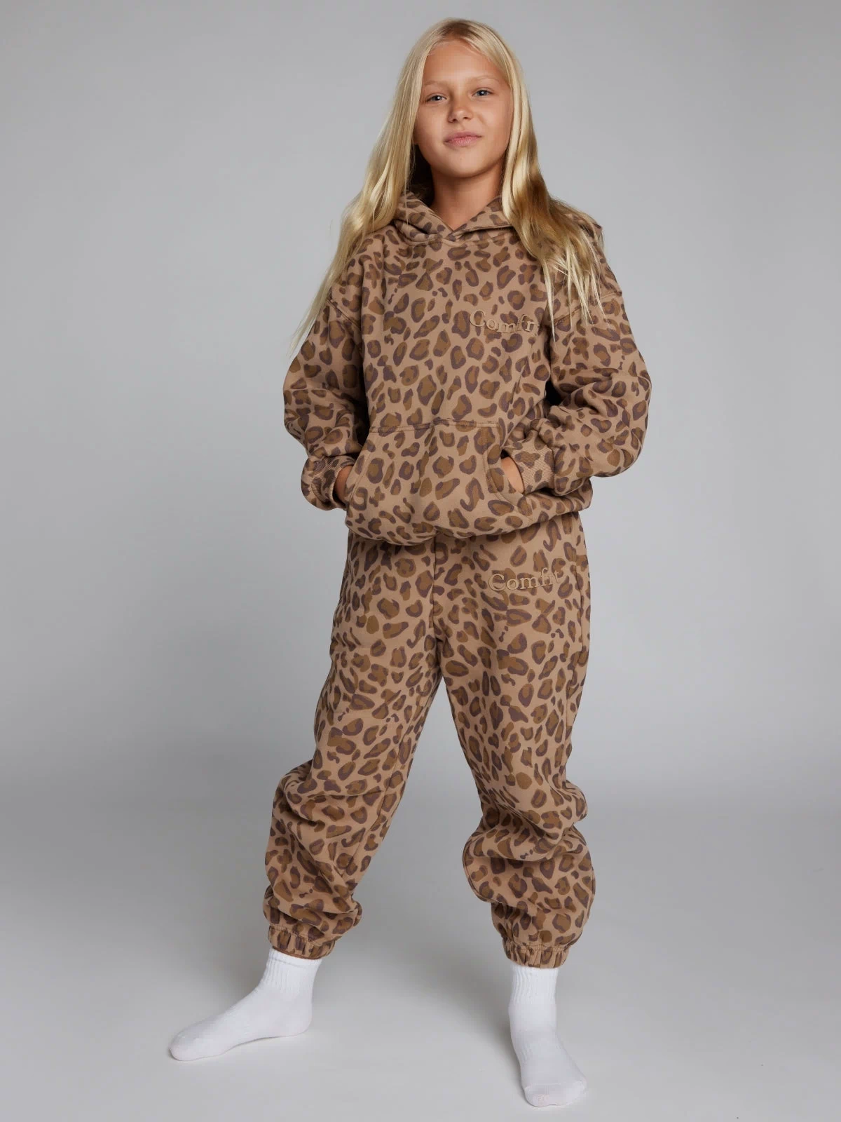 Brown Leopard / Arina