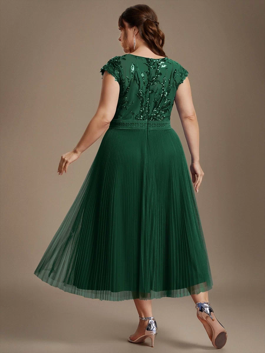 Plus Size See-through Sequin Wedding Guest Dress #color_Dark Green