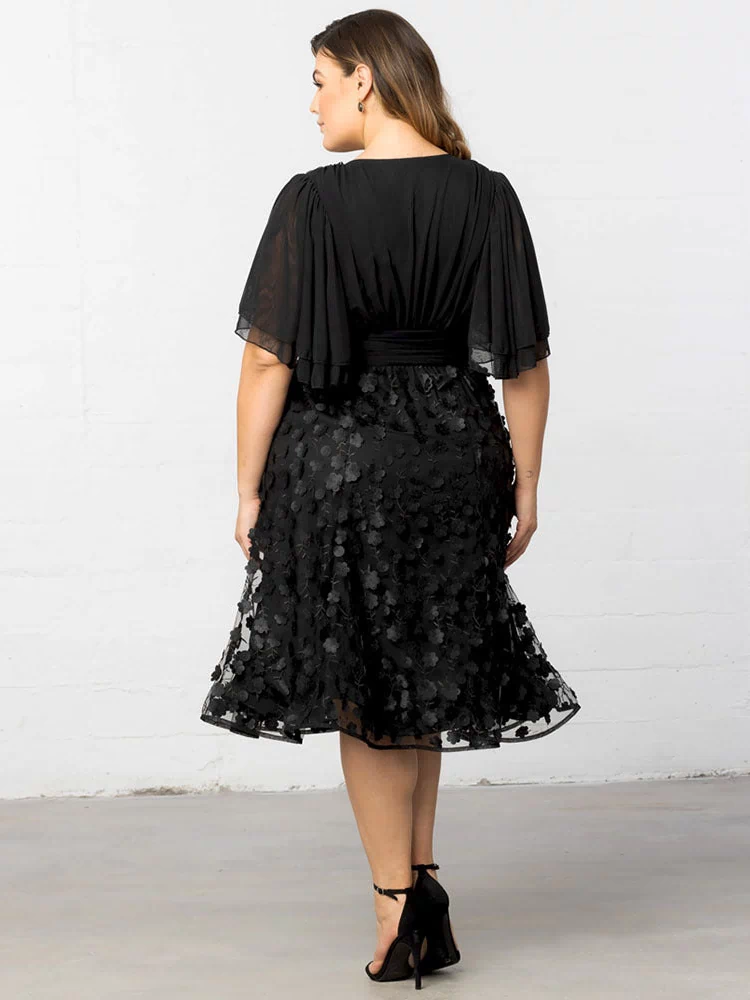 Pretty Petals Mesh Cocktail Dress in Onyx Blossoms