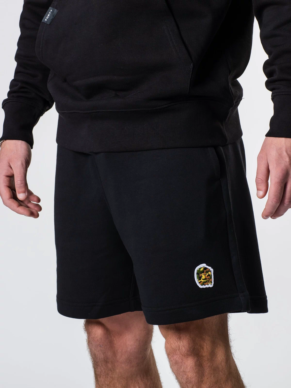 Essential Riley Shorts (Black)