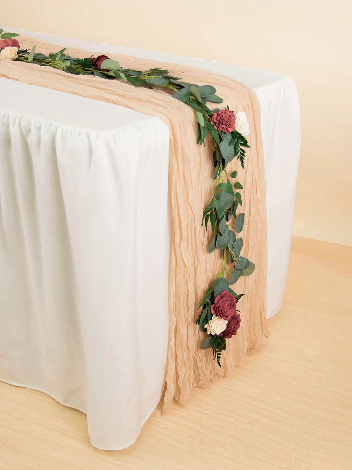 Romance Garland