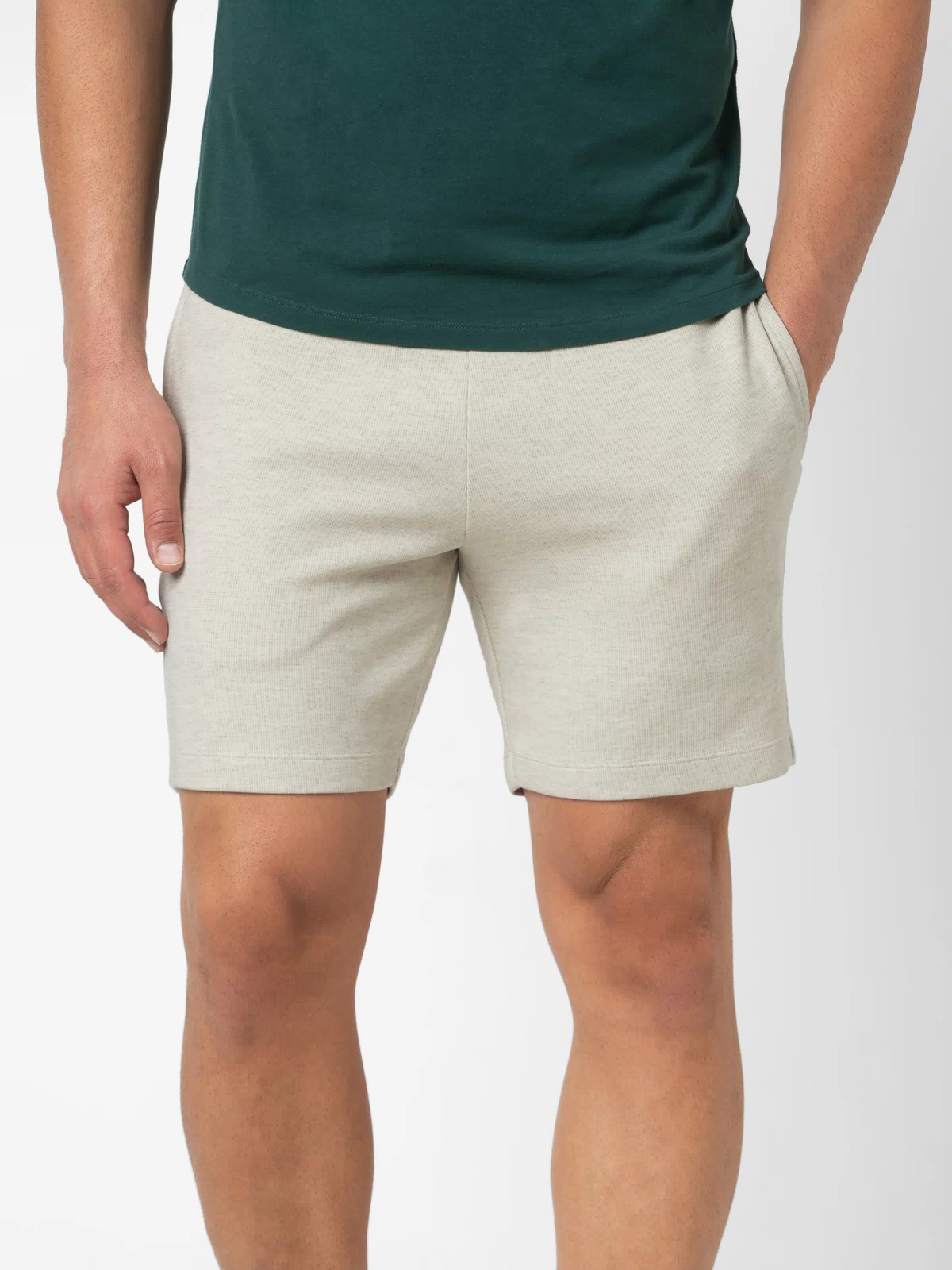 RR Short 7" Cream front on model
