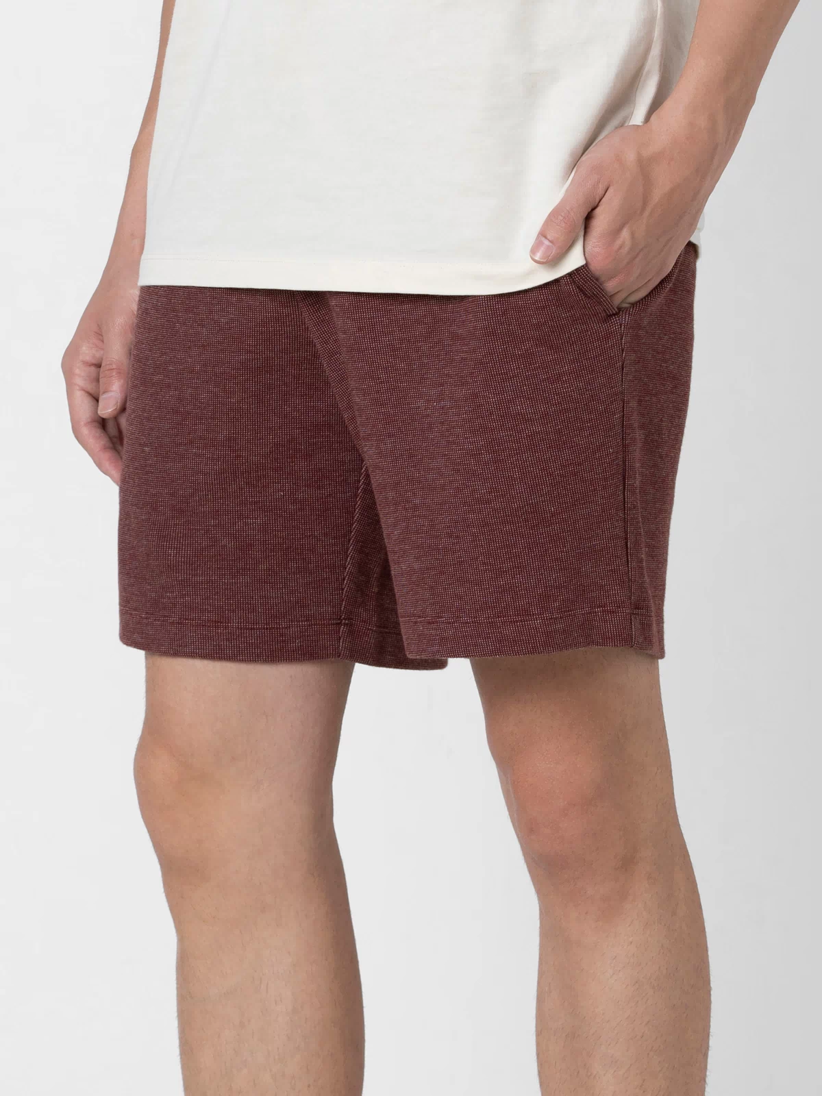 RR Short 7" Maroon side on model