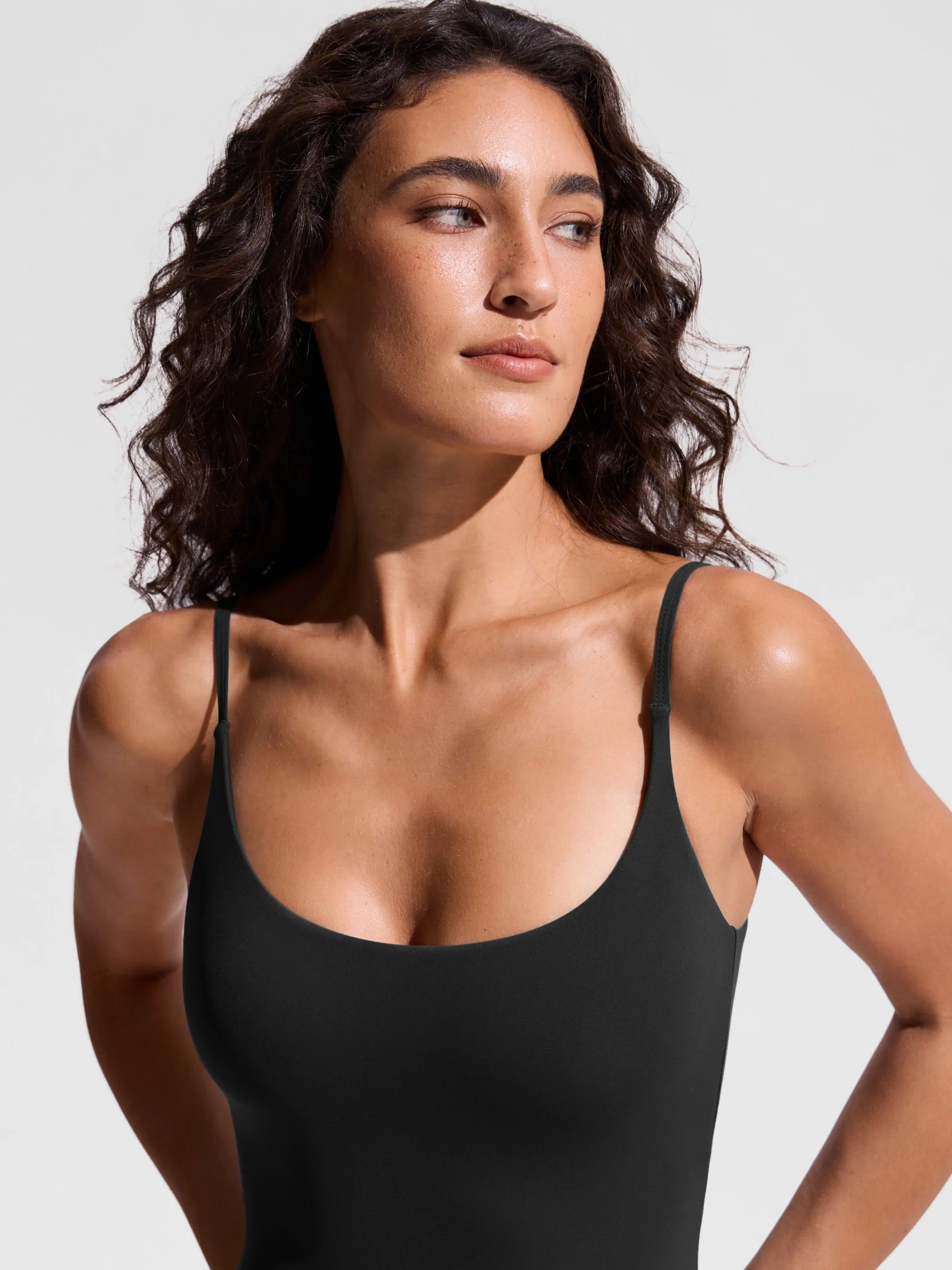 CRZ YOGA Women's Swimwear Nexfeel Scoop Neck U Back One Piece Swimsuit Black @model_info:V