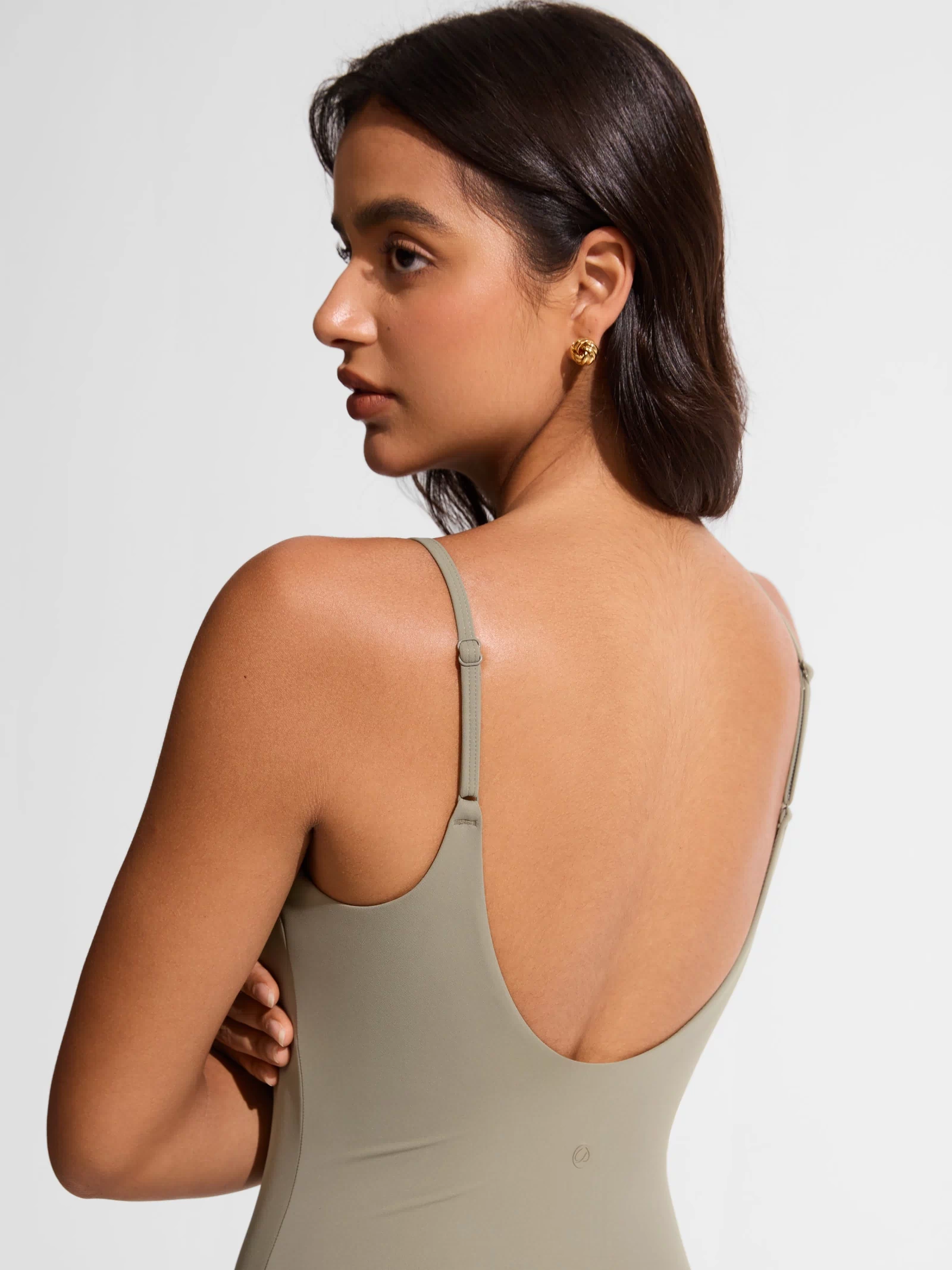 CRZ YOGA Women's Swimwear Nexfeel Scoop Neck U Back One Piece Swimsuit Warm Ash Grey @model_info:L