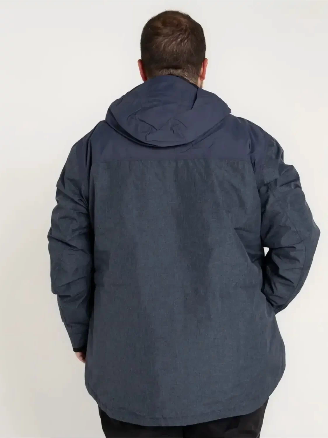 Navy hooded parka from Snow Country Outerwear Men’s M-XL insulated winter ski coat