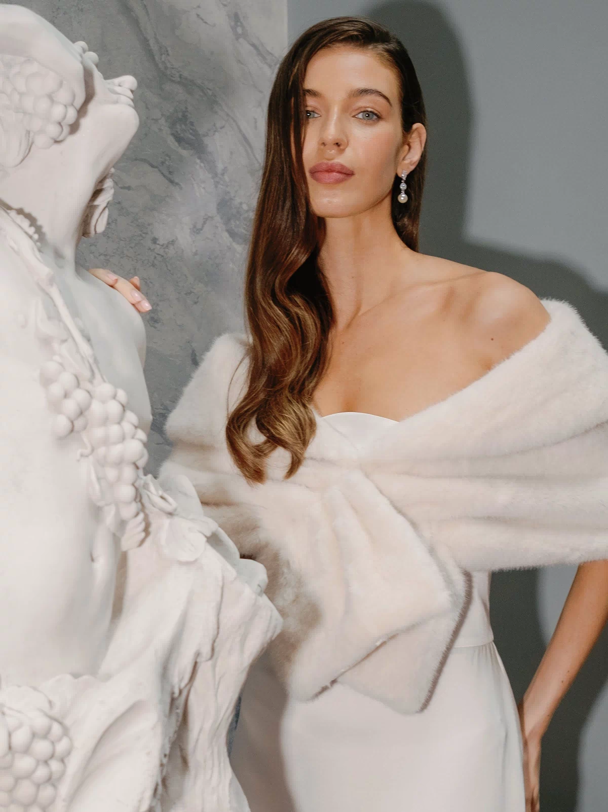 Sophie ivory faux fur bridal shawl - Liberty in Love