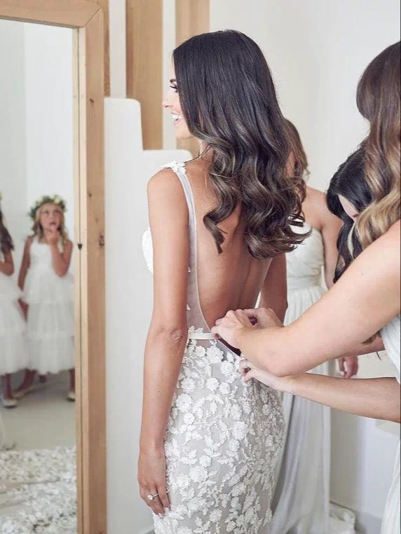 Straps Mermaid Wedding Dresses Lace Appliqued Bridal Gowns