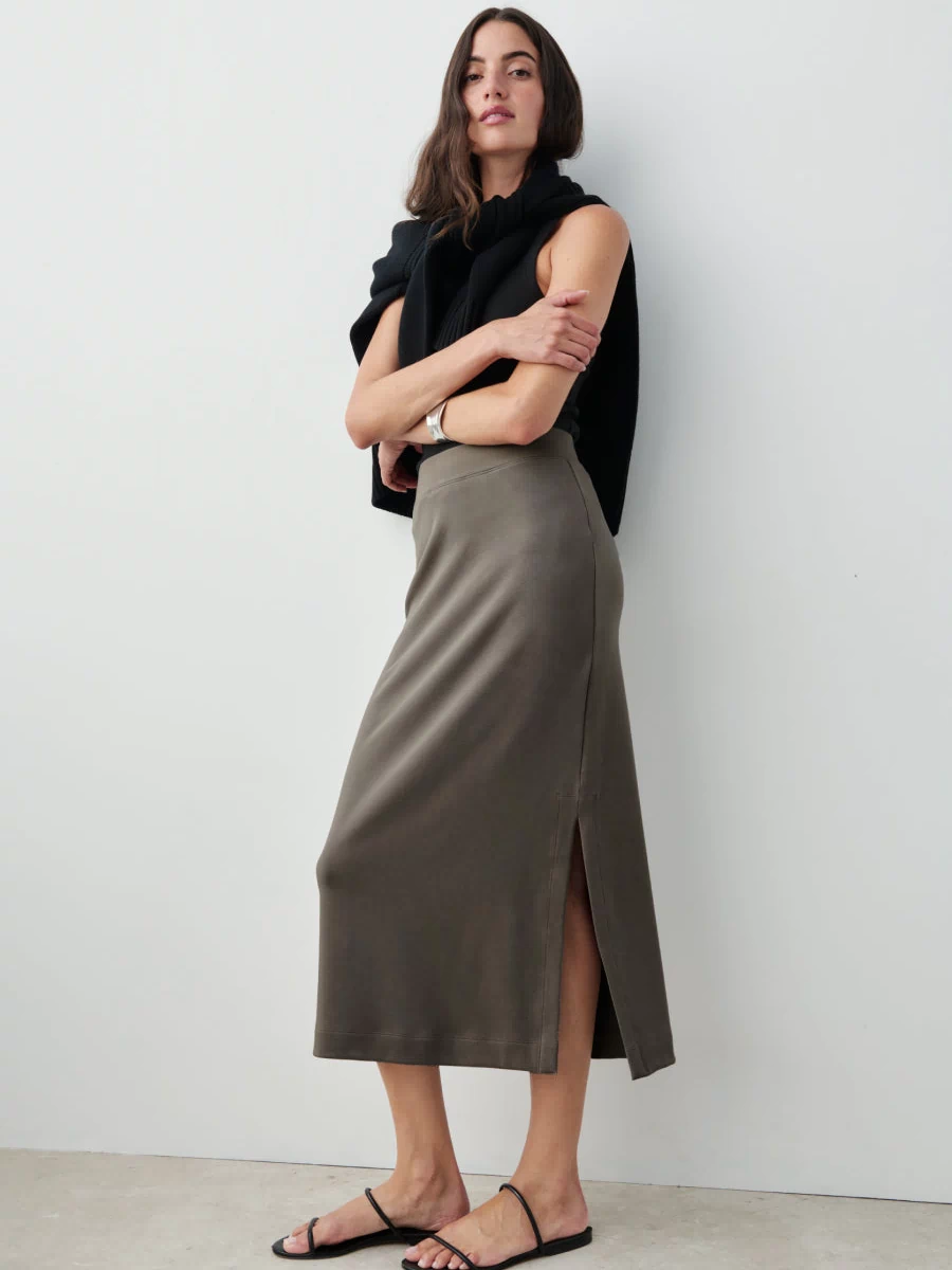 dope-taupe