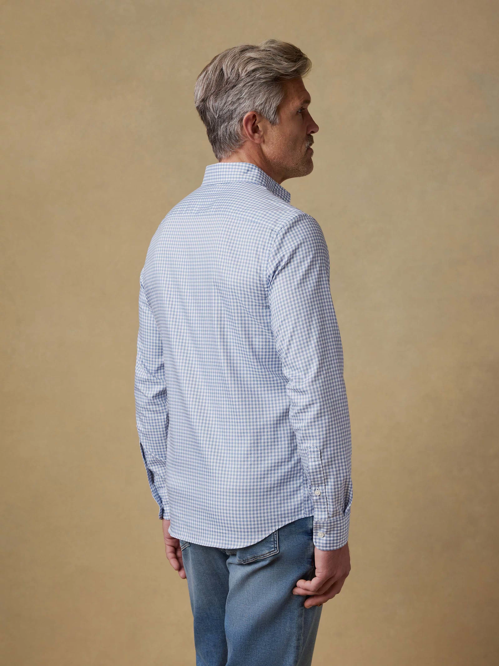 | The Movement™ Shirt - Light Blue Gingham | Faherty Brand