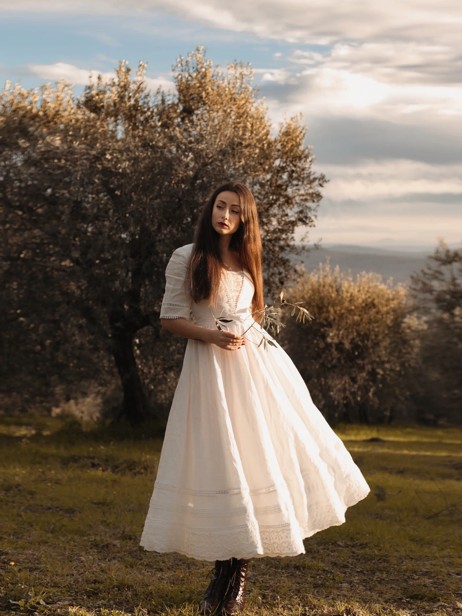 Under the Tuscan Sky - Ivory Linen Wedding Dress