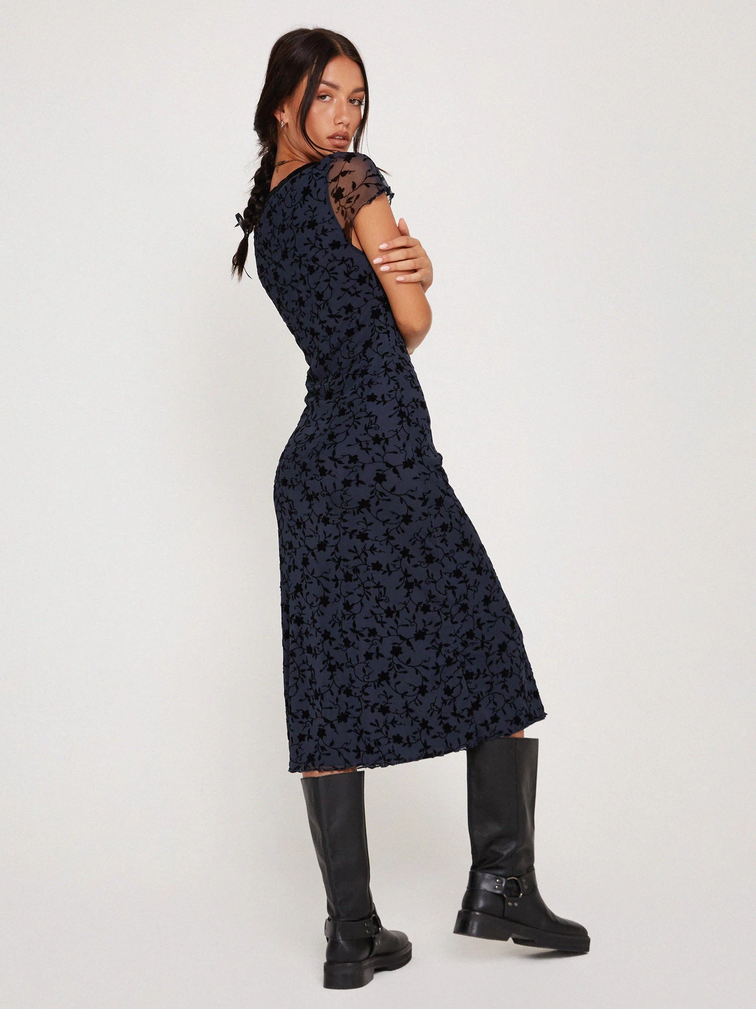 Image of Vilinia Midi Dress in Pretty Petal Flock Black
