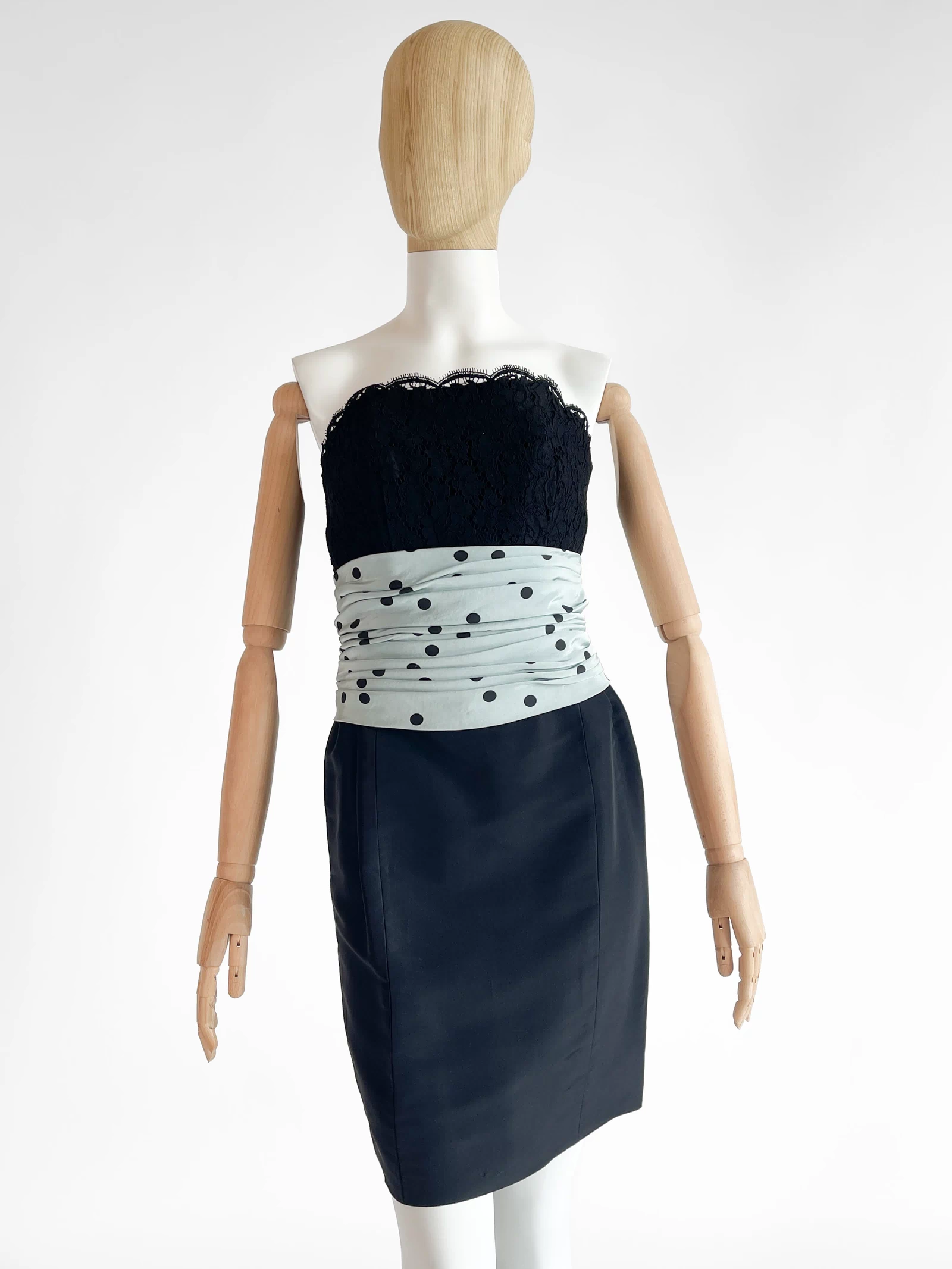 Vintage 1988 Chanel Strapless Dress