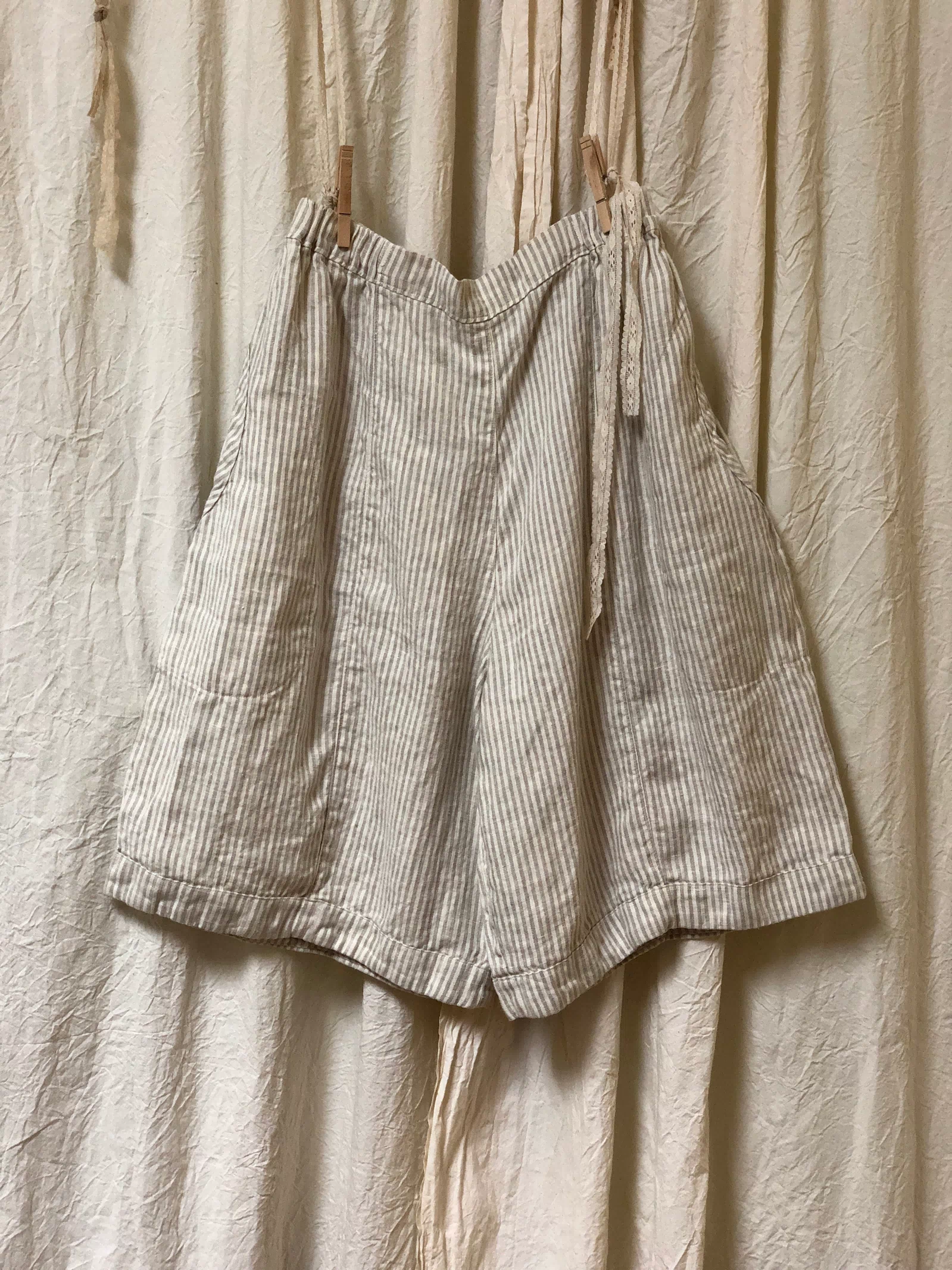 Walking Short Linen