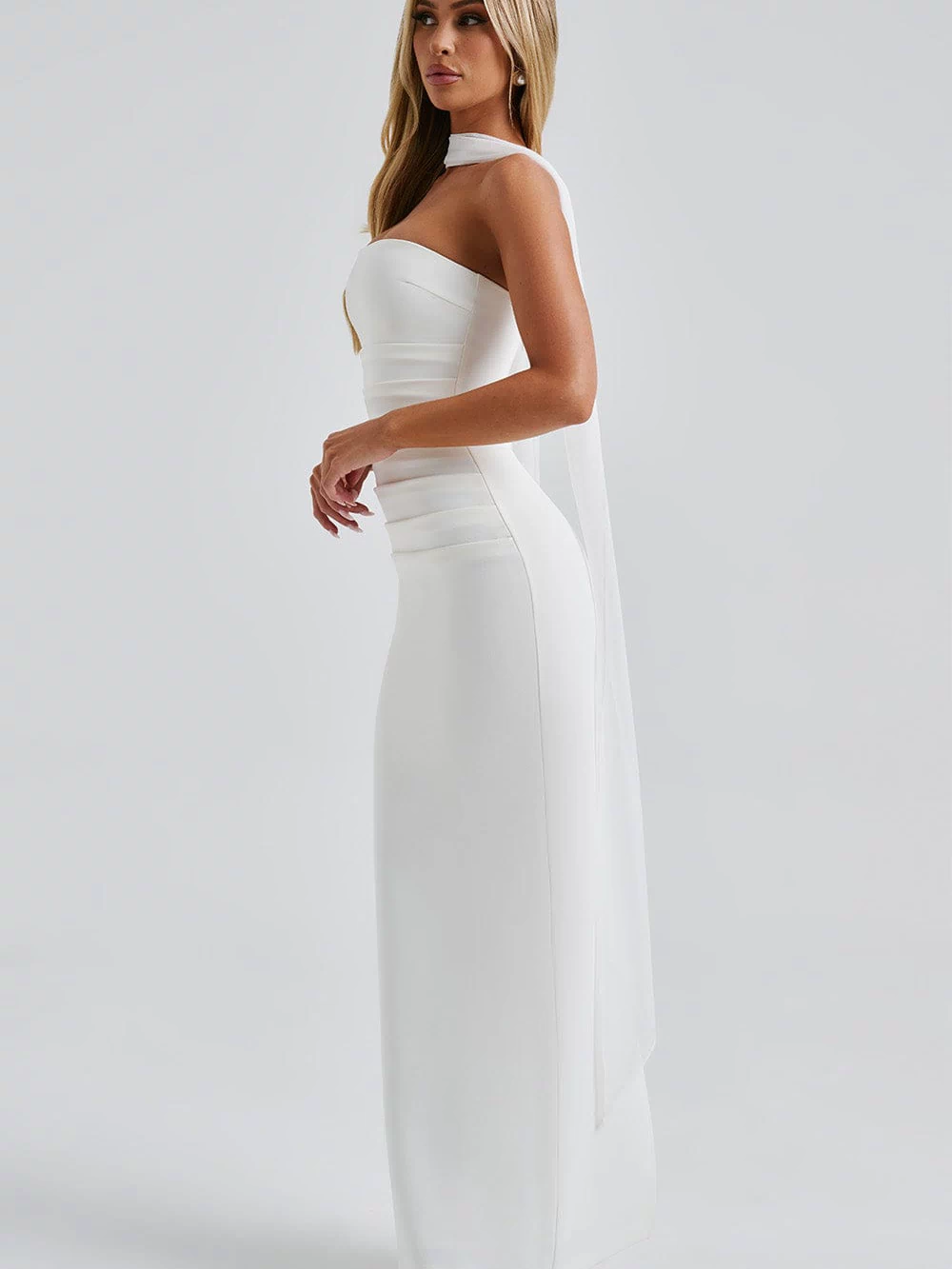 Yulia Maxi Dress - Ivory Dress Babyboo Fashion Premium Exclusive Design